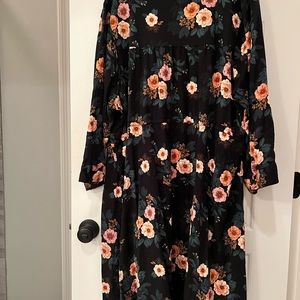 Torrid Floral drawstring zipper front Dress Size 3